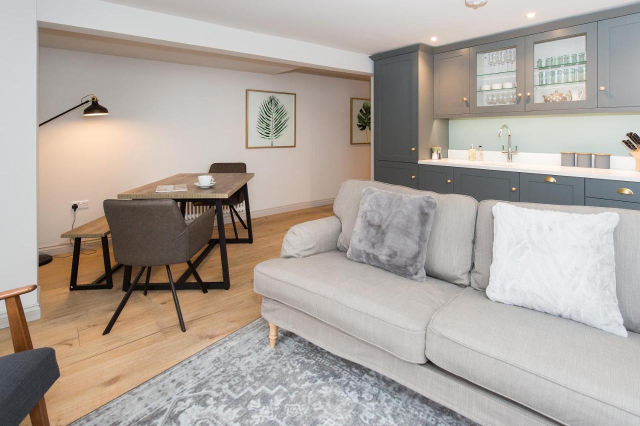 The Burrow By Harrogate Serviced Apartments Extérieur photo