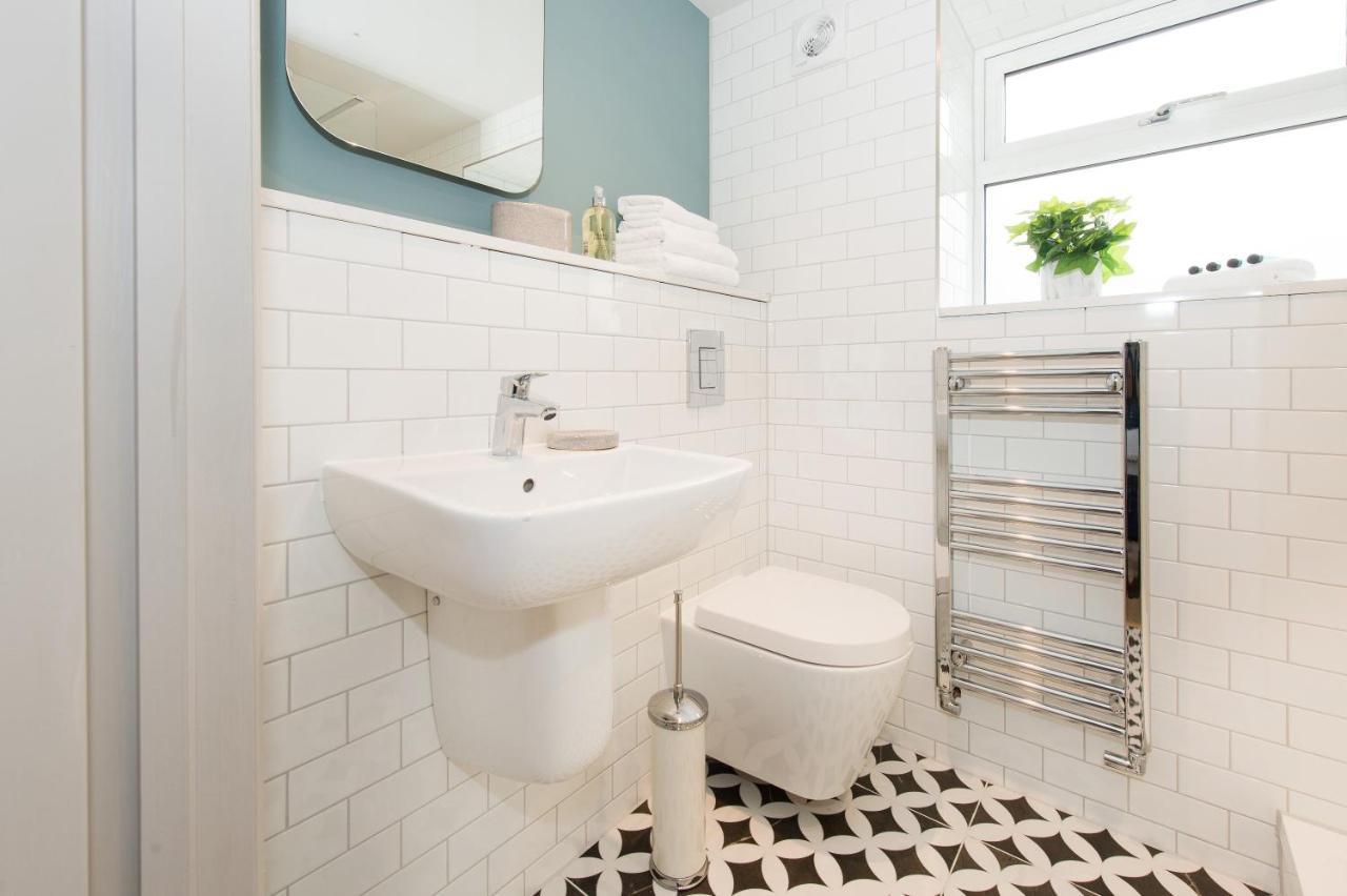 The Burrow By Harrogate Serviced Apartments Extérieur photo