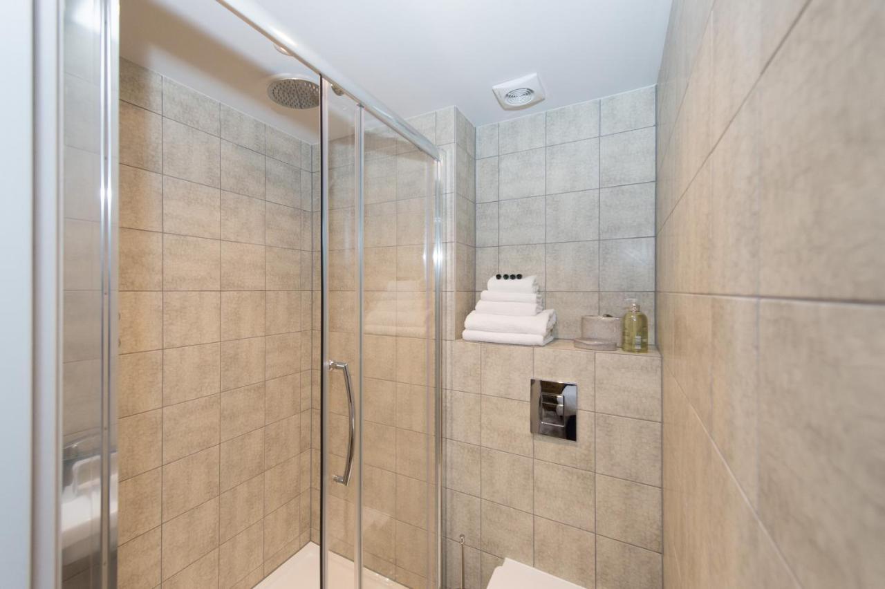 The Burrow By Harrogate Serviced Apartments Extérieur photo
